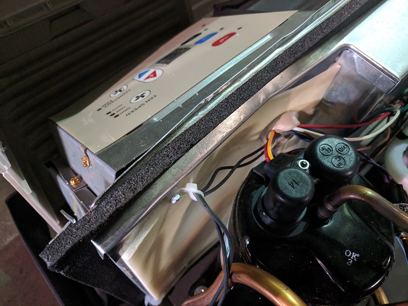 Amana PTAC 15,000 BTU Heat Pump Unit 3.5kW Back Up Heater, PTH153G35AXXX (6621)