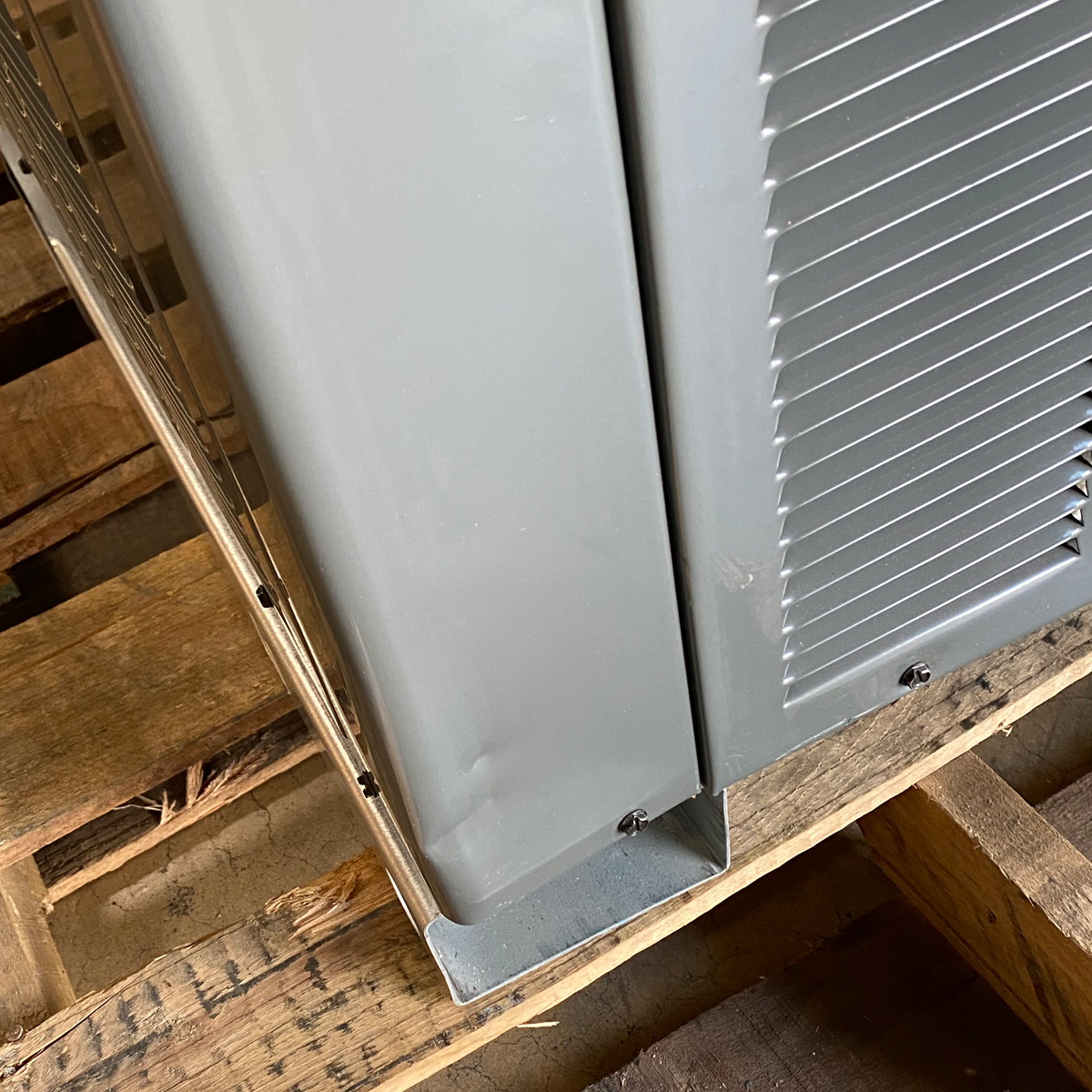 3 Ton Goodman 14 SEER Package Unit GPC1436H41 (9082)(T)